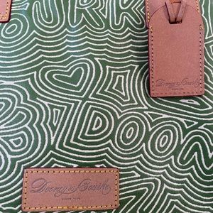 Dooney and Bourke tote bag